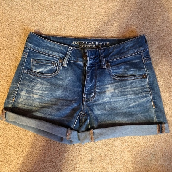 american eagle shorts - Picture 2 of 3